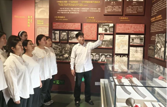 探秘千年文脈，共赴文化之約———會計學(xué)院師生赴保定市博物館開展沉浸式研學(xué)