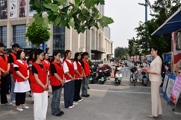 踐行社會責(zé)任，弘揚奉獻風(fēng)尚——我院進行無償獻血志愿者服務(wù)活動