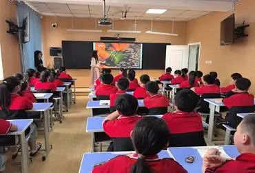 保定理工學院‖教育學院‖香囊傳古韻，童心迎端午——保定理工學院教育學院黨員志愿服務隊走進冉莊小學開展端午自制香囊活動