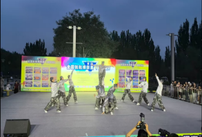 保定理工學院啦啦操隊 勇奪全國聯賽（保定站）公開青年乙組單項冠、亞軍
