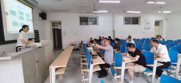 砥礪奮進展風采，凝“新”聚力向未來——學院成功舉辦新教師試講活動