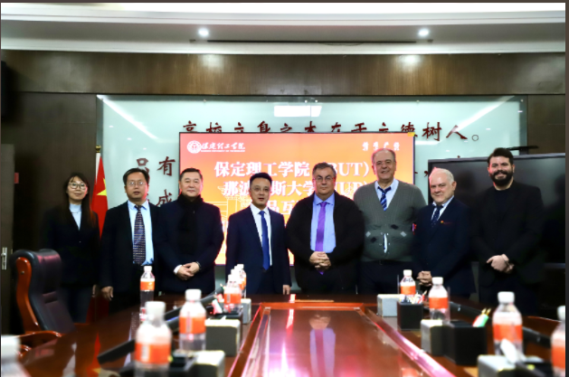 塞浦路斯 - 那波勒斯大學教育質量評估組來我校考察