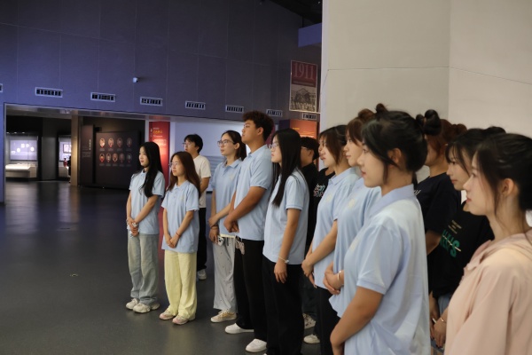 科學家精神進校園———保定理工學院“青科聲宣講團”系列活動（四）