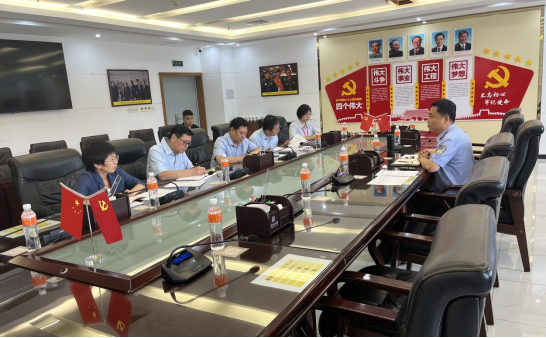 保定市公安局蓮池區(qū)分局出入境管理大隊(duì) 到保定理工學(xué)院調(diào)研指導(dǎo)