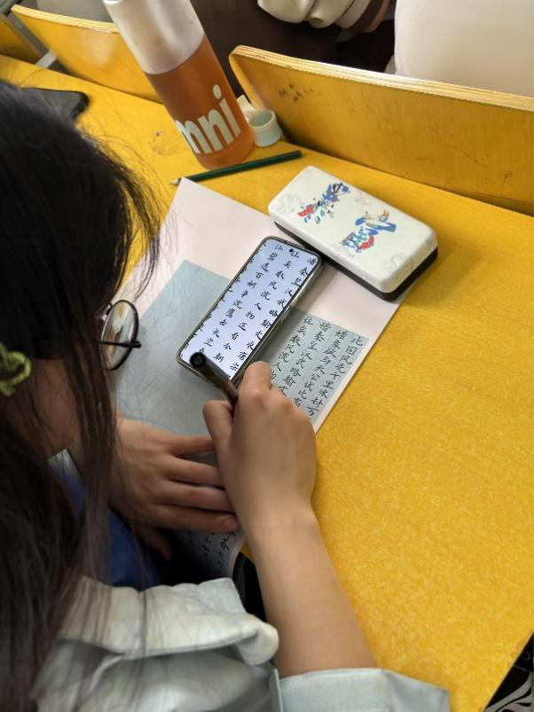 保定理工學院教育學子在 “燕趙杯” 成語典故主題書畫篆刻大賽中喜獲佳績