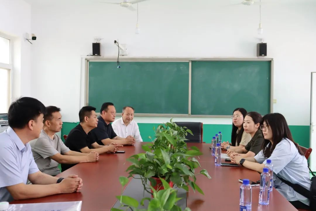 保定理工學院教育學院訪企拓崗，與冉莊小學共建實習就業基地
