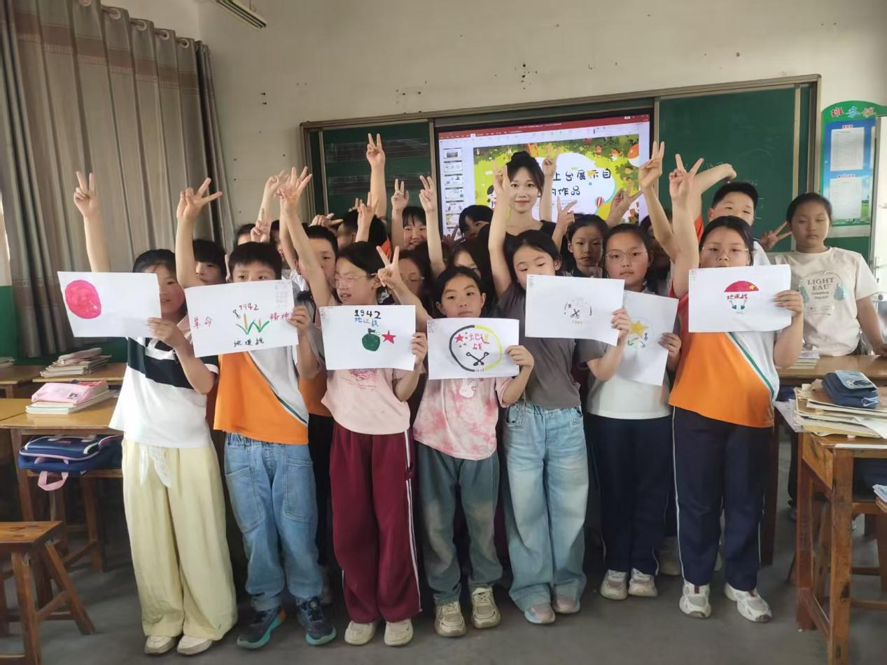 保定理工教育學院走進草橋小學開展推普活動并達成實習就業(yè)合作意向?