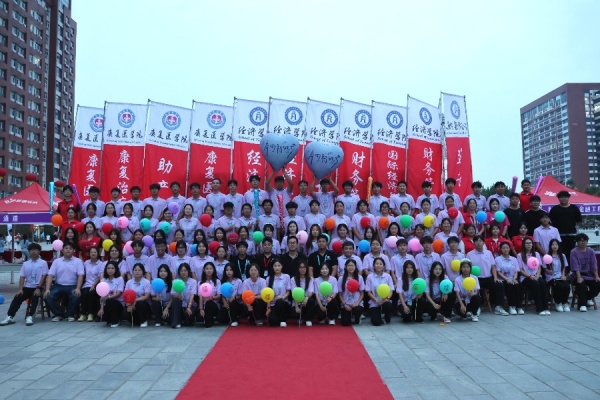 執手引航啟新序，傾心護航暖故園——2025級迎新志愿服務工作圓滿結束