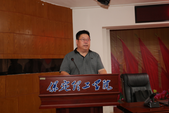 保定市民宗局梁麗敏局長一行到保定理工學院開展鑄牢主題宣教活動