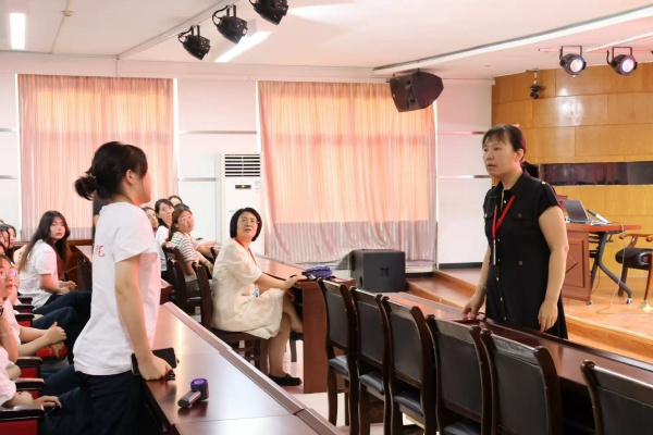 筑夢新起點，啟航新征程——財務管理專業(yè)2025級新生入學教育圓滿舉行