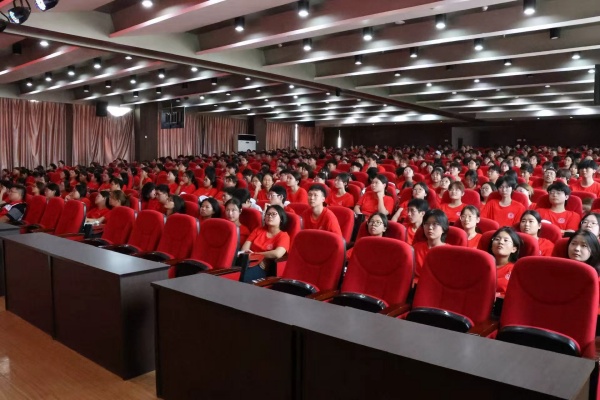 應急救護進校園，點亮生命教育新課堂———保定理工學院康復醫學院開展應急救護專題講座