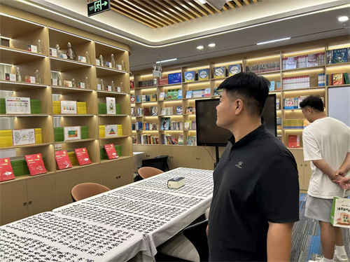 外國語學(xué)院赴深圳考察，深化校企合作共育應(yīng)用型人才
