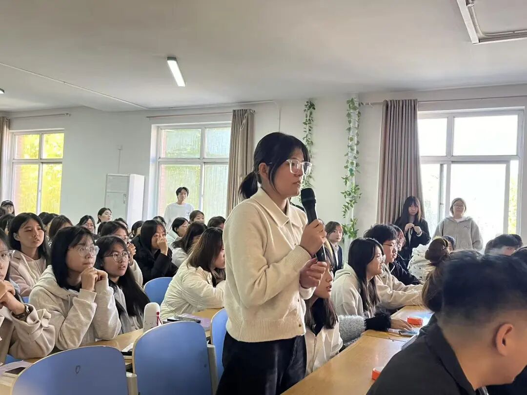 【教育學院·學院快訊】“宿”說安全，“寓”見美好——保定理工學院教育學院成功舉辦宿舍安全問答活動