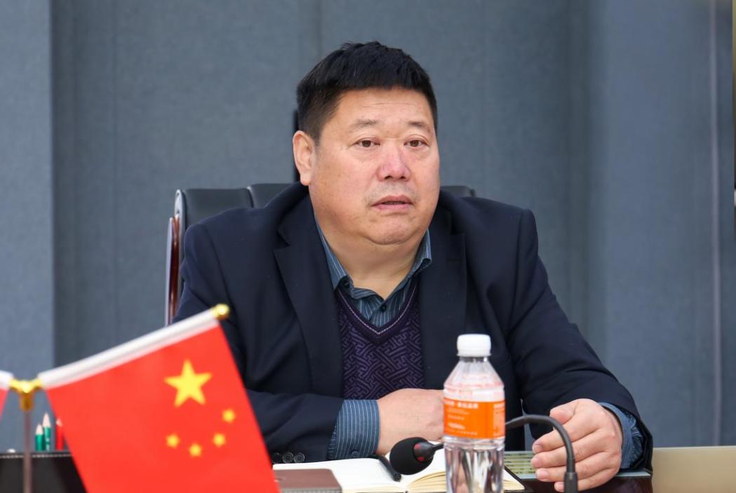 將黨的二十屆四中全會精神融入思政課校領(lǐng)導(dǎo)參加馬克思主義學(xué)院集體備課會暨調(diào)研座談會