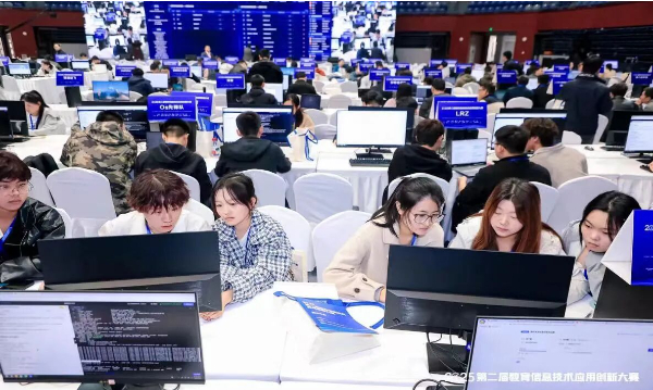【榜樣引領】全國三等獎+2??！2025第二屆全國教育信息技術應用創新大賽，保理學子再獲佳績！