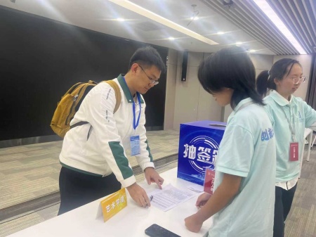 從創意到省賽金獎！ 《時空對話：淮軍公所博物館記憶影像志》以創新影像角逐新文科大賽