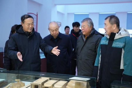 “共筑非遺夢，攜手創未來”——保定理工學院2025年非物質文化遺產傳承與發展共同體成立大會圓滿召開