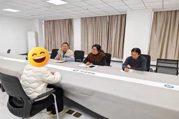 釋疑解惑紓學(xué)子之困，啟智潤心筑成長之路
