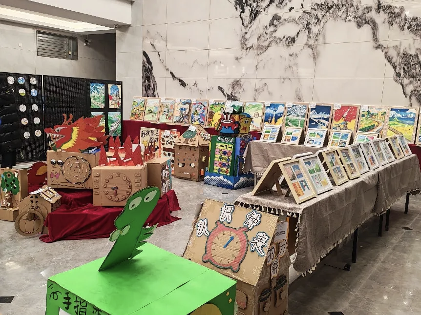 教育學院書畫作品展啟幕：筆墨繪初心 丹青育未來