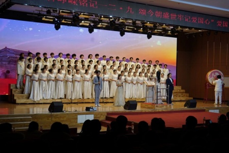 喜報！保定理工學院藝術學院摘得 “一二?九”合唱比賽桂冠！