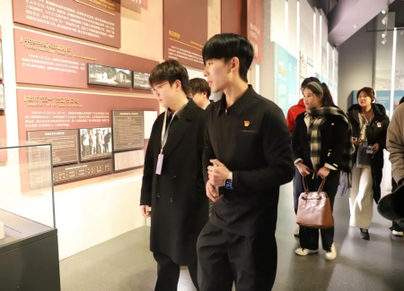 “藝”起攜手，共繪新篇：保定理工學院藝術學院與保定市美術館合作洽談順利推進