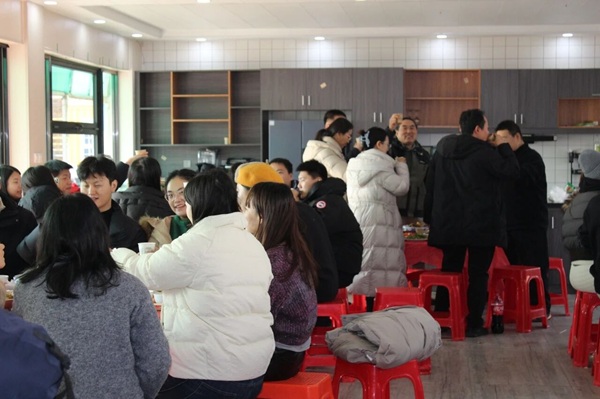 耕讀迎新年 同心向未來——我院舉辦元旦主題團建活動暨體驗式教育實踐