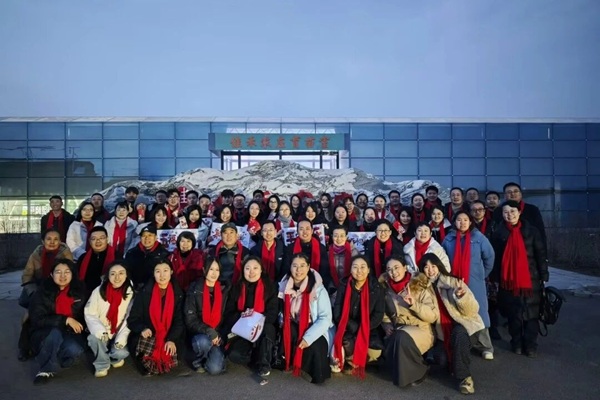 耕讀迎新年 同心向未來——我院舉辦元旦主題團建活動暨體驗式教育實踐