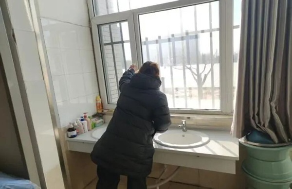 以生為本暖寒冬，守護安全踐初心——保定理工學院管理學院開展寒假宿舍安全暖心排查