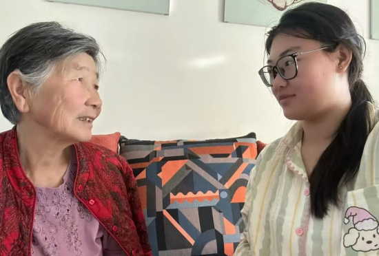 以孝潤(rùn)心 以育鑄行——讓孝老愛(ài)親扎根養(yǎng)成教育沃土