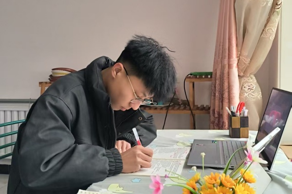 2024-2025學年國家獎學金獲得者風采展示（一）