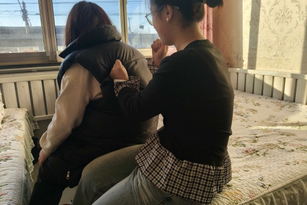 寒假暖心事——孝老愛親傳美德，崇德向善譜新篇