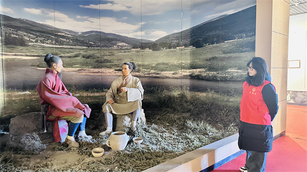 外國語學院“語翼”志愿服務隊開展植物園“三下鄉”實踐活動
