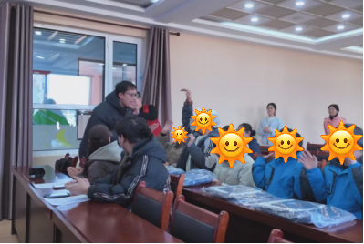 青春志愿——保定理工學(xué)院與安國(guó)團(tuán)市委攜手共辦“點(diǎn)亮一盞小橘燈，助殘接力暖童心”關(guān)愛(ài)特殊兒童公益活動(dòng)
