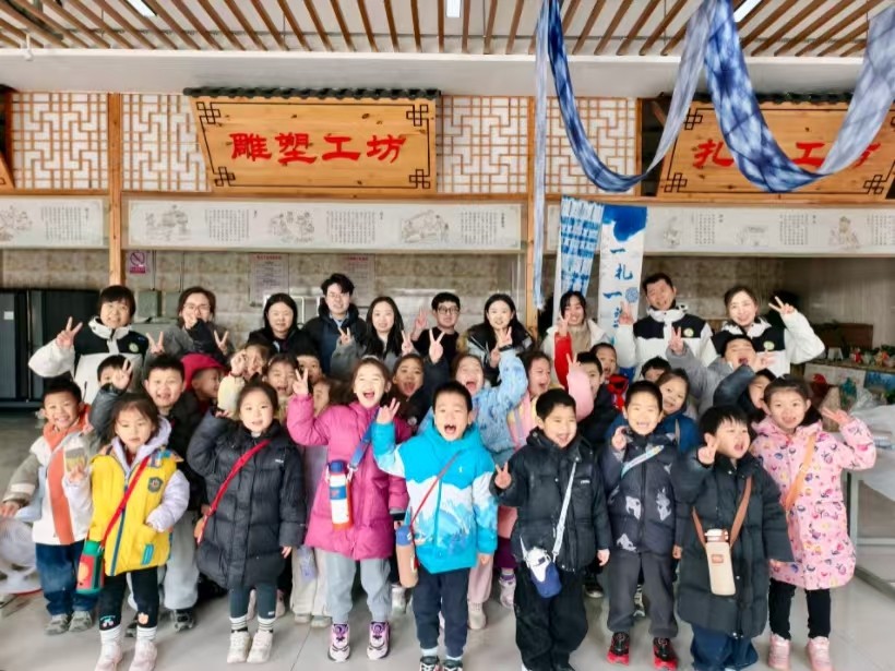 非遺潤童心 研學促成長——保定理工學院藝術學院攜手天悅幼兒園開展傳統文化研學活動