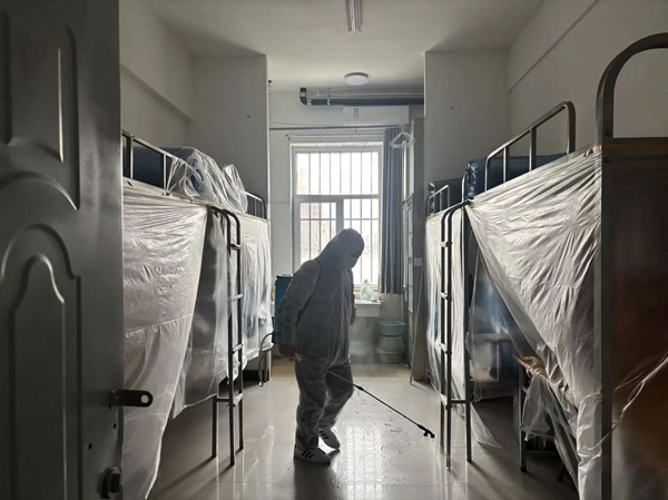 暖心服務|保定理工學院管理學院：筑牢健康防線，護航學子歸來