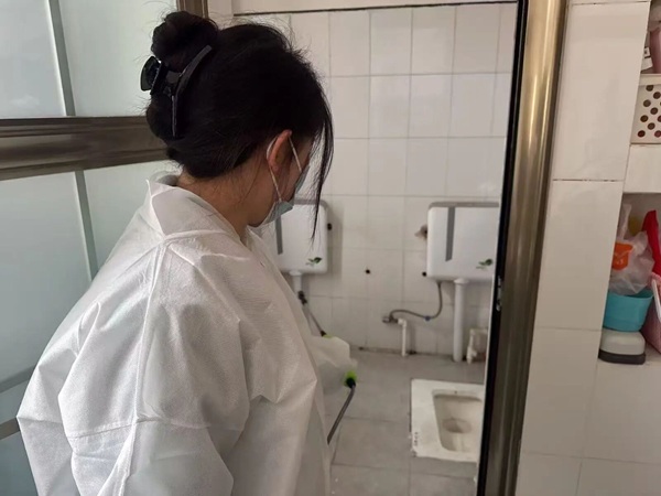 暖心服務|保定理工學院管理學院：筑牢健康防線，護航學子歸來