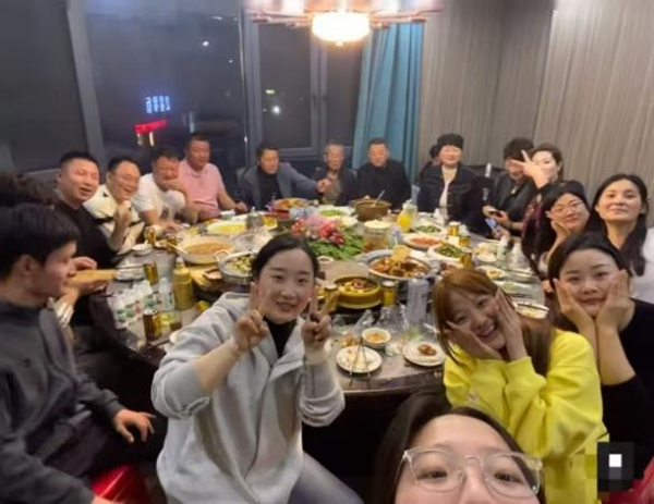養(yǎng)成教育|保定理工學(xué)院|管理學(xué)院|以孝親實(shí)踐深化養(yǎng)成教育（九）