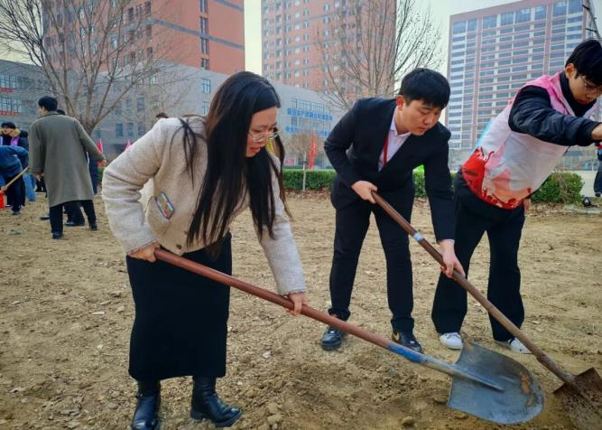 植此青綠  共赴春日——教育學院植樹節系列活動