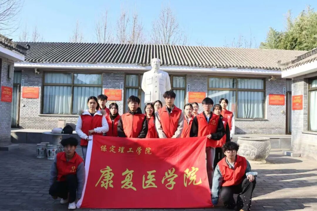 不止三月！保定理工青年把雷鋒精神刻進(jìn)行動(dòng)里——我校團(tuán)委開展學(xué)雷鋒系列活動(dòng)