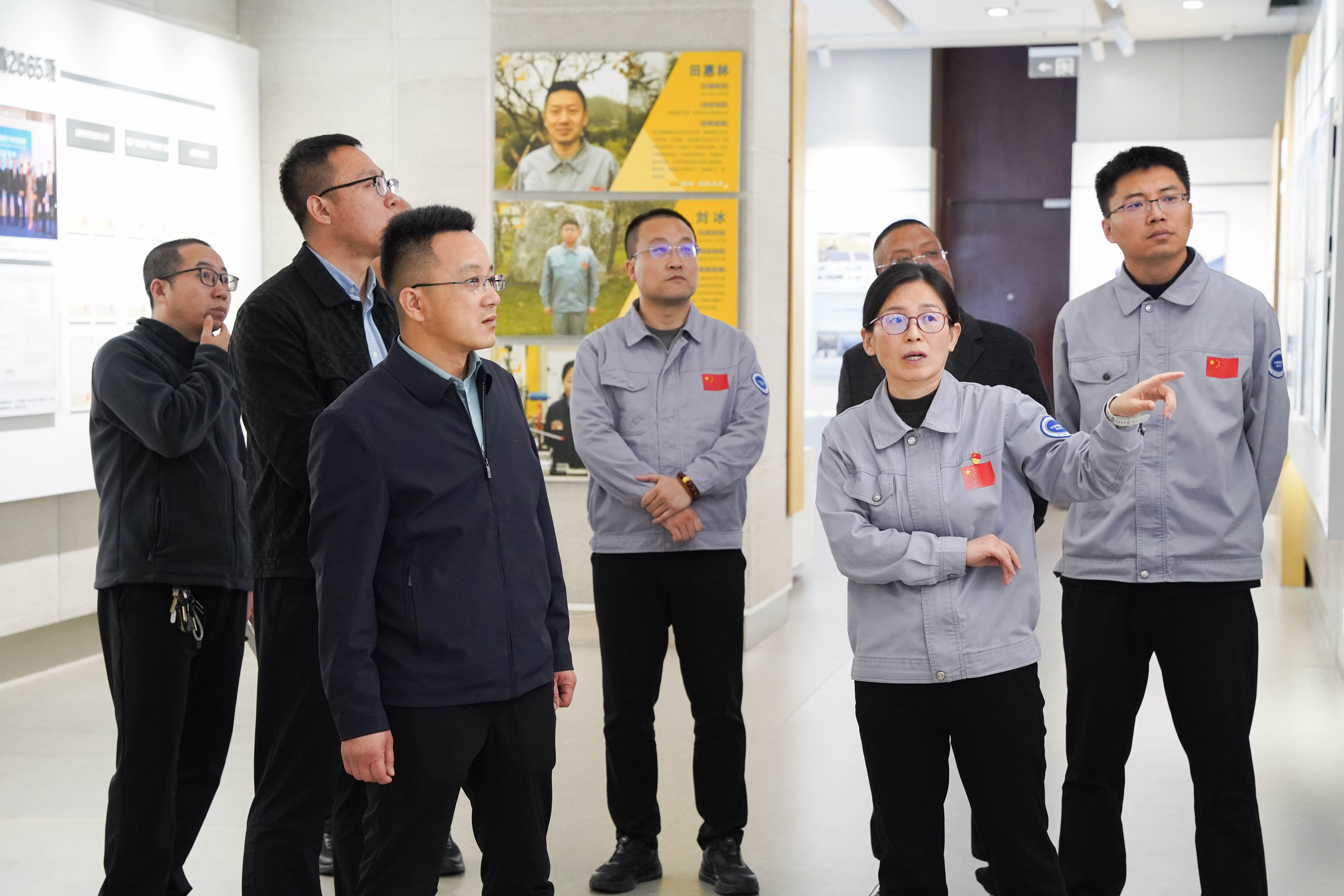 產(chǎn)教融合促發(fā)展 校企共建謀新篇——保定理工學(xué)院校領(lǐng)導(dǎo)帶隊(duì)赴英辰新能源科技有限公司開展專項(xiàng)訪問交流