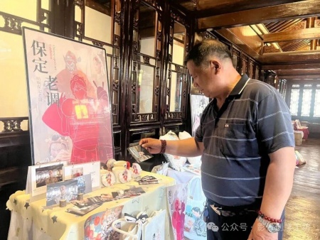 端午時節(jié)，光影與古韻共舞——廣播電視編導(dǎo)畢設(shè)展于淮軍公所戲樓綻放