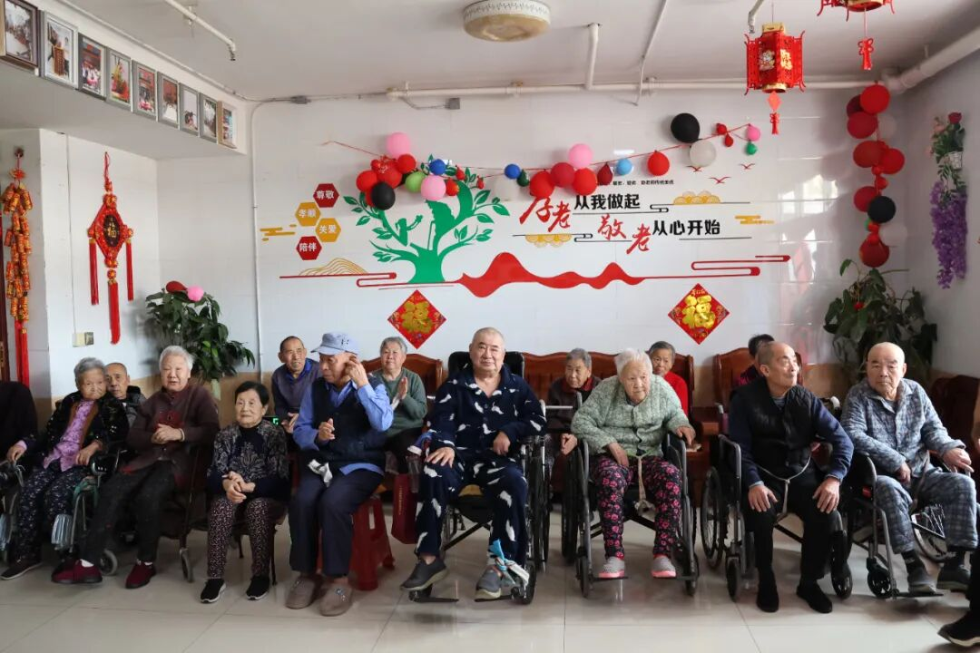 感恩回饋傳溫暖 青春擔當顯情懷——康復醫學院受助學子開展主題志愿服務活動