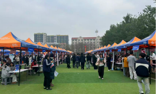訪企拓崗促就業(yè)，精準(zhǔn)對接啟新程