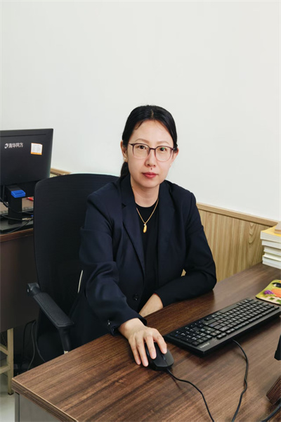 2026經(jīng)濟(jì)學(xué)院名師風(fēng)采展示（六）