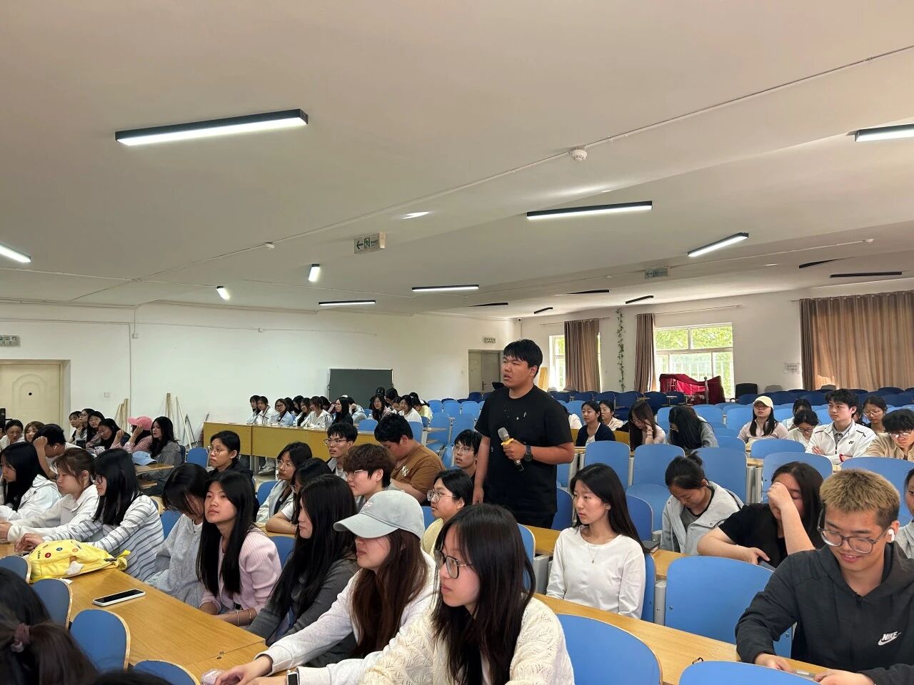 聚力育人傳經驗 賦能青春創未來——保定理工學院舉辦創業實戰專題講座