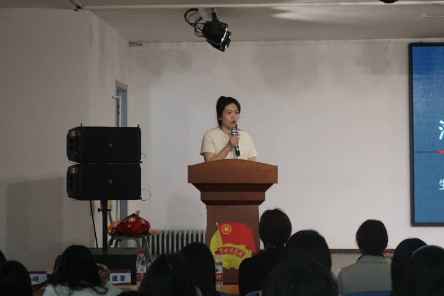 【醫校攜手，急救同行】保定東籬醫院走進保定理工學院應急救護科普活動