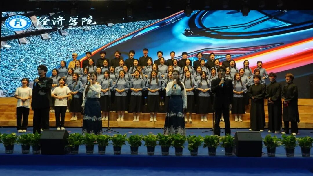 五四薪火傳 青春赴新程｜保定理工學院舉辦紀念五四運動107周年表彰暨朗誦大會