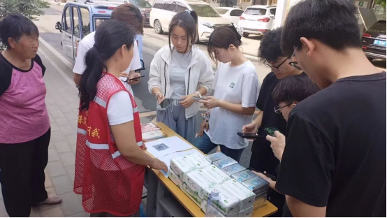 微光匯聚 與愛同行 ——會計學院助力蓮池區助殘日活動