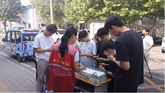 微光匯聚 與愛同行 ——會計學院助力蓮池區助殘日活動