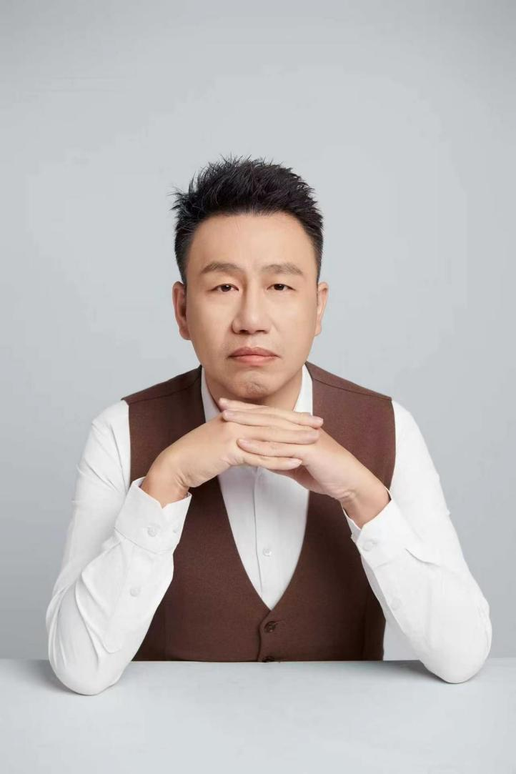 保定理工學院經濟學院舉行客座教授聘任儀式——著名經濟學家付鵬受聘